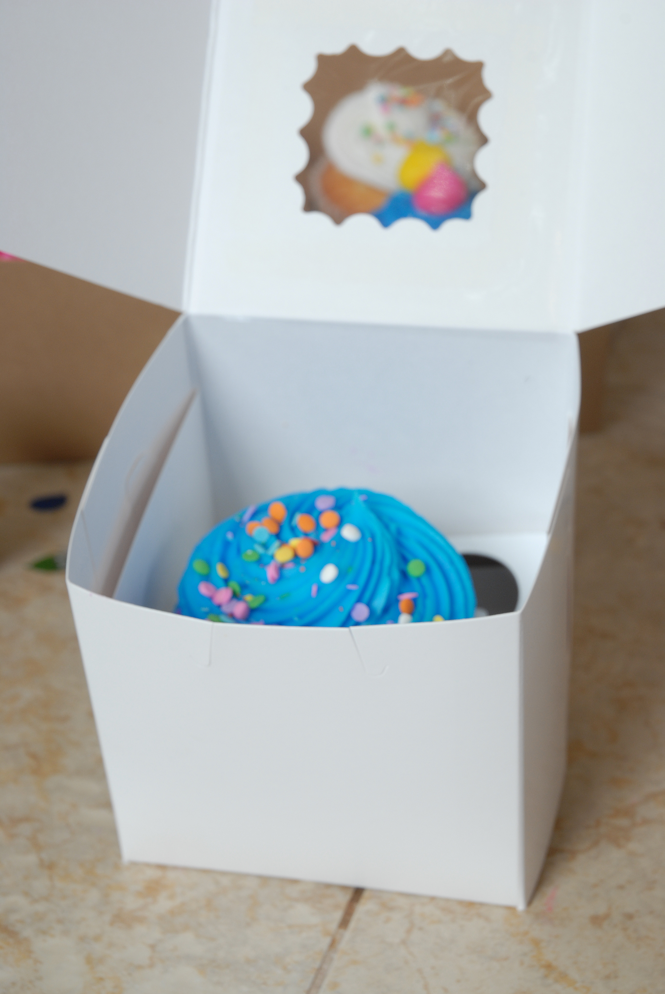 BOXit® Window Cupcake Bakery Box - 7in x 7in x 2.5, White