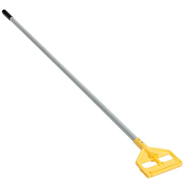 Rubbermaid Invader 60